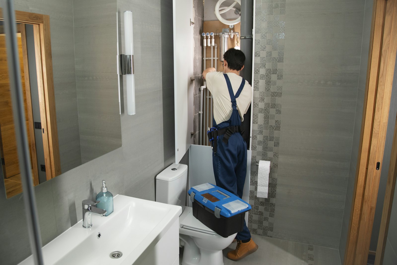 Neerings Plumbing — plumber in Mundelein, IL