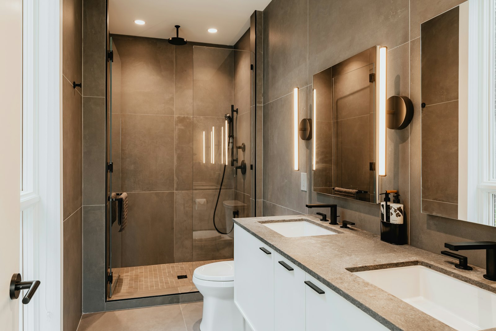 Nova Plumbing Co — plumber in Geneva, IL